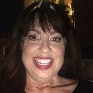 Meet your Posher, Jan